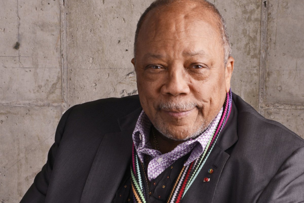 Morre o lendário produtor musical Quincy Jones, aos 91 anos