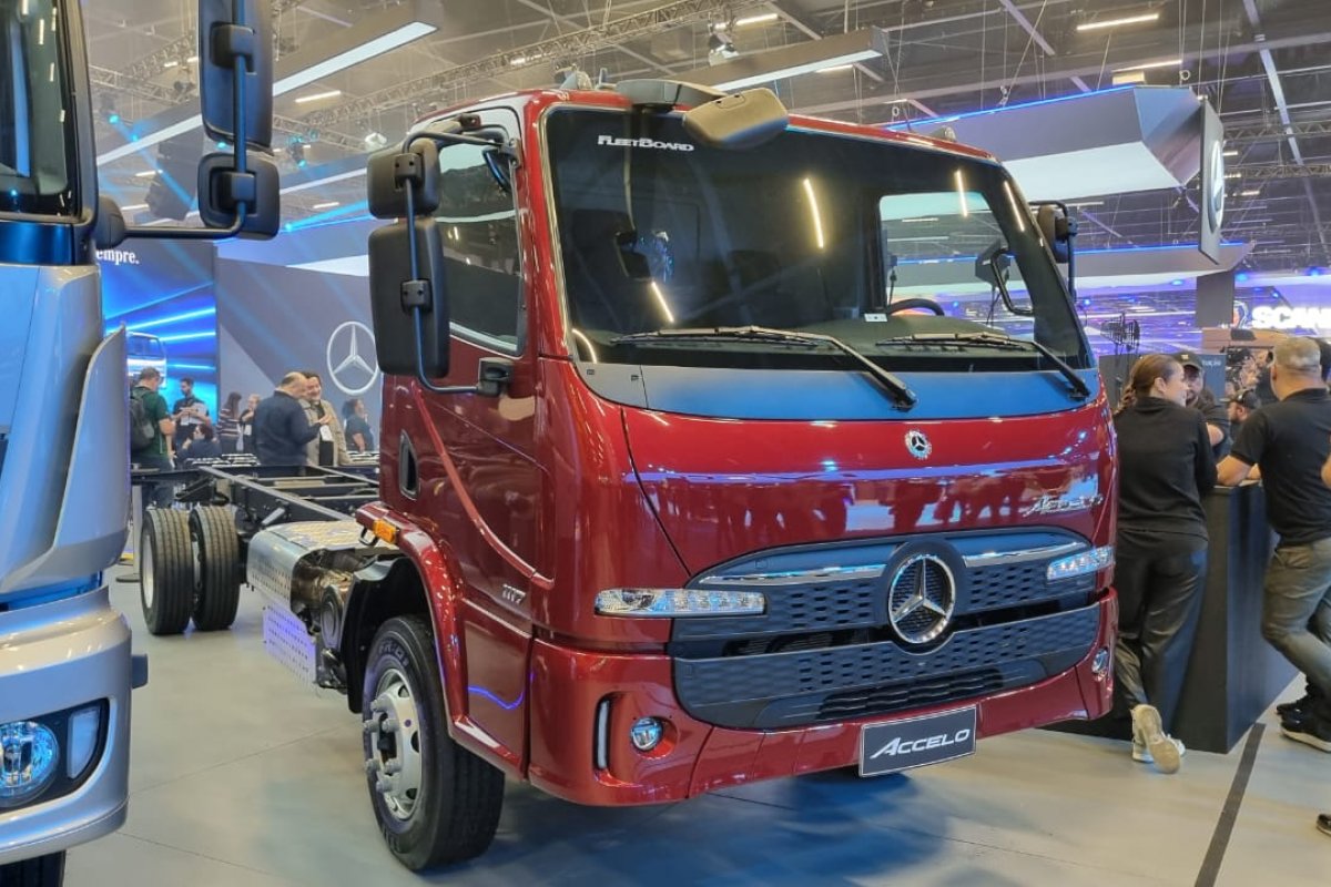 Novo Mercedes Benz Accelo: veja o que muda no caminhão leve na linha 2025