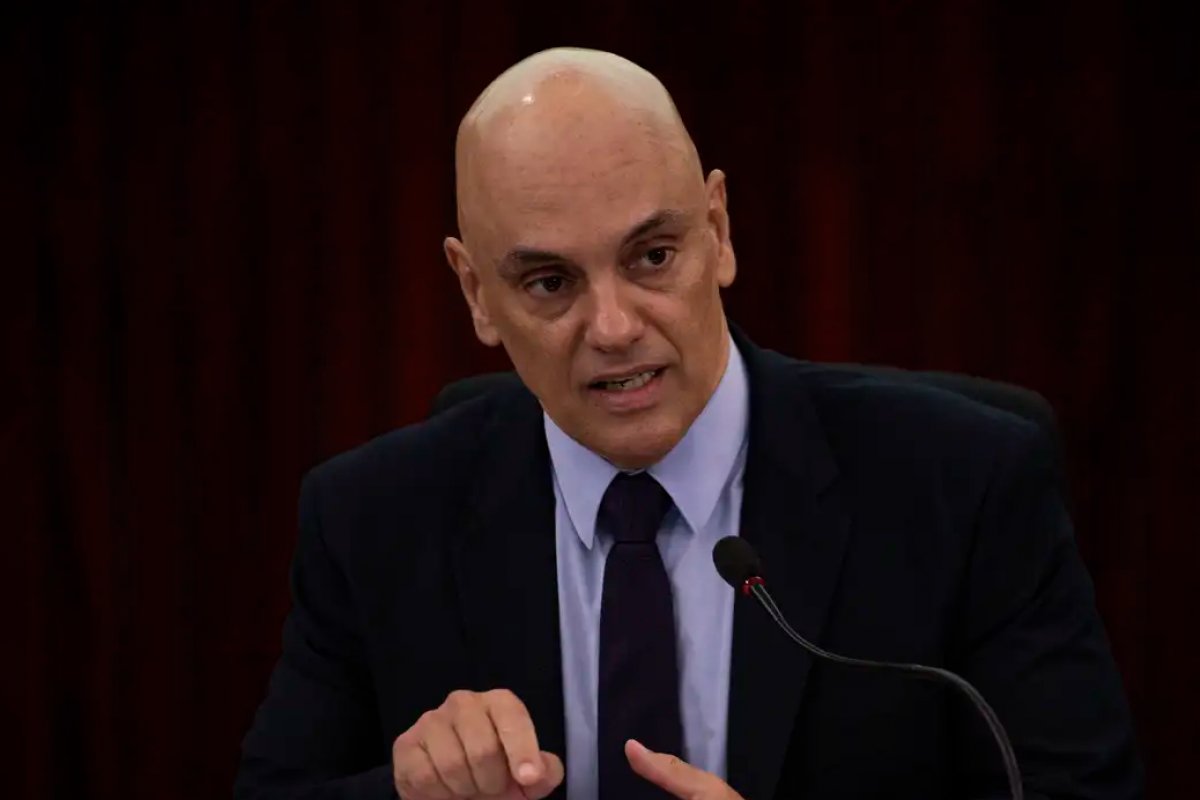 Moraes intima PF depois que PGR exigir acesso a laudos do caso Marielle
