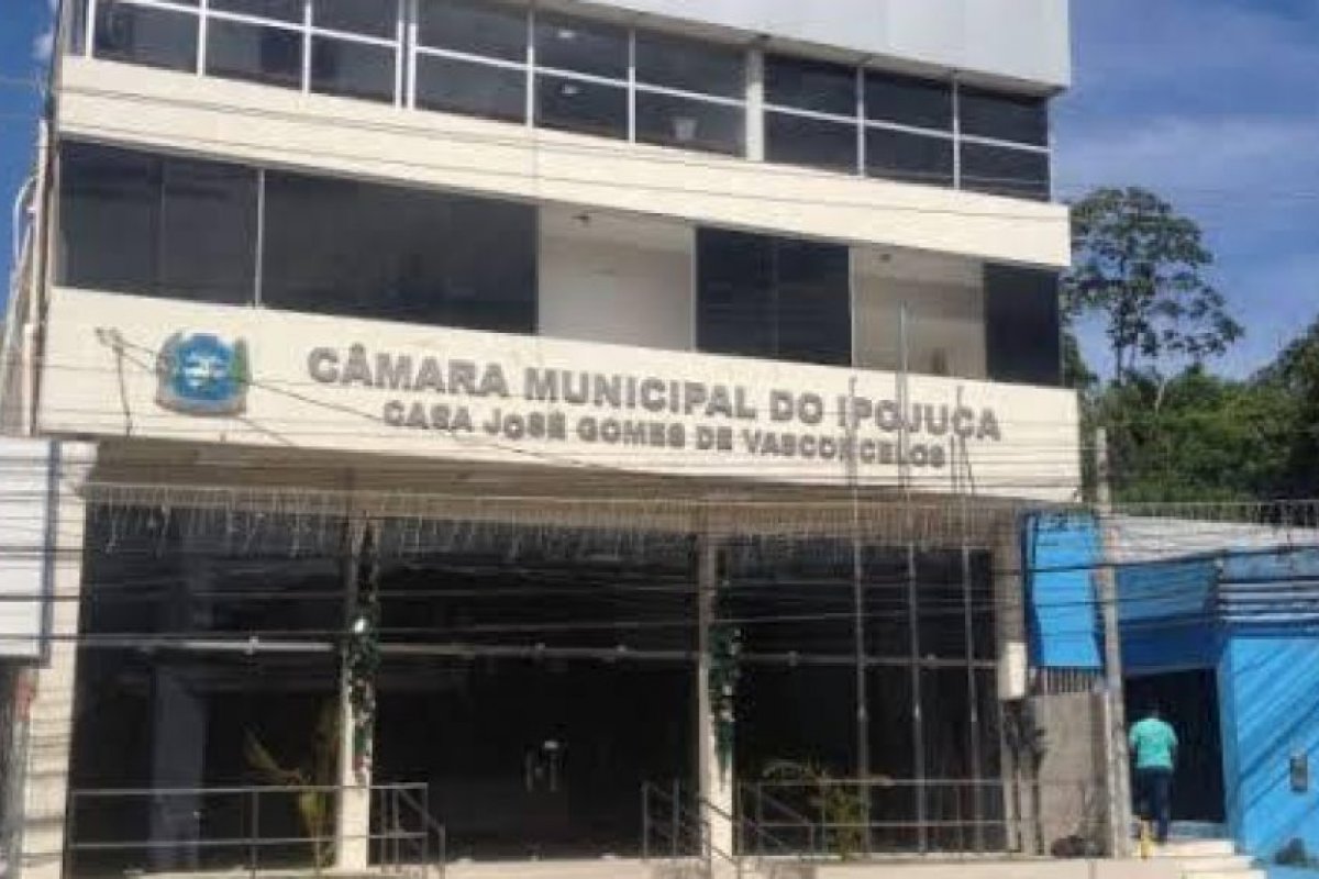 Vereador e 13 funcionários são afastados da Câmara Municipal de Ipojuca por suspeita de ‘rachadinha’
