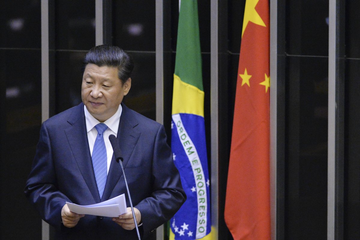 Xi parabeniza Trump e diz que EUA e China se beneficiam com cooperação