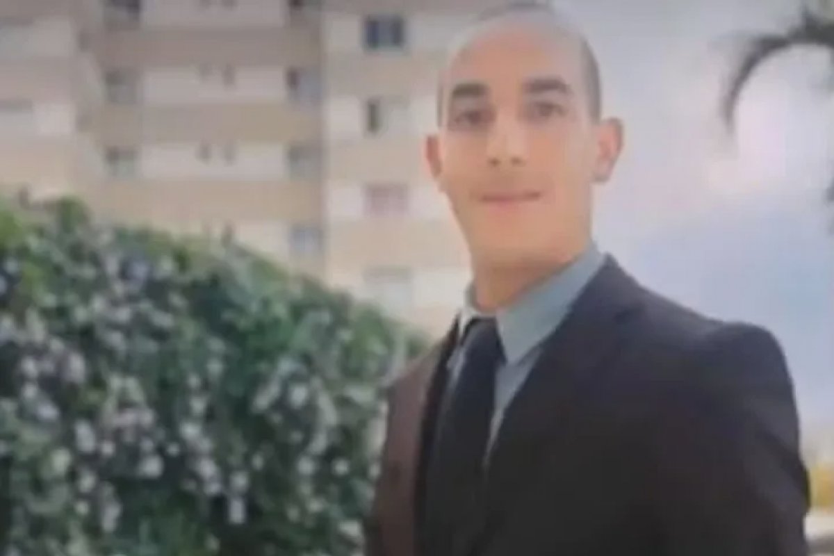 Motociclista bate em caminhonete e morre em avenida de Vitória da Conquista