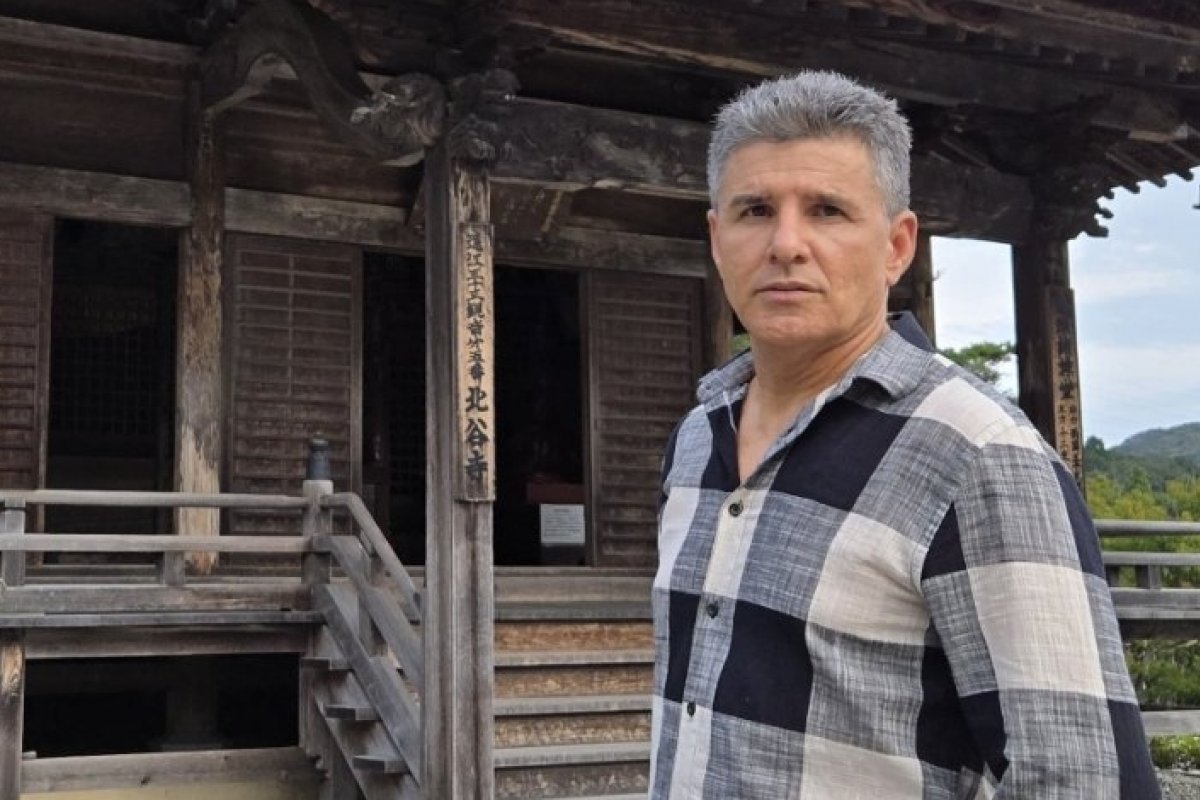 Ecos do oriente: Del Feliz celebra sua passagem pelo Japão!