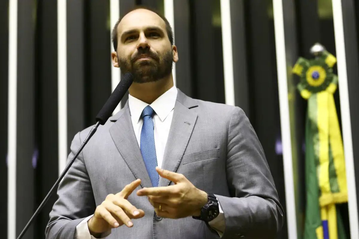 Eduardo Bolsonaro diz que vitória de Trump ajuda pai e vê chance de barrar Moraes nos EUA