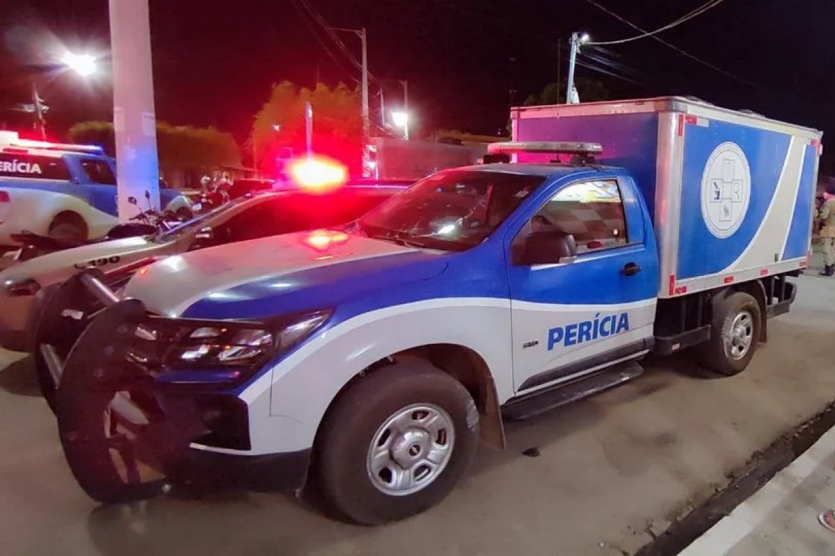 Atentado em bar deixa um morto e um ferido na Bahia