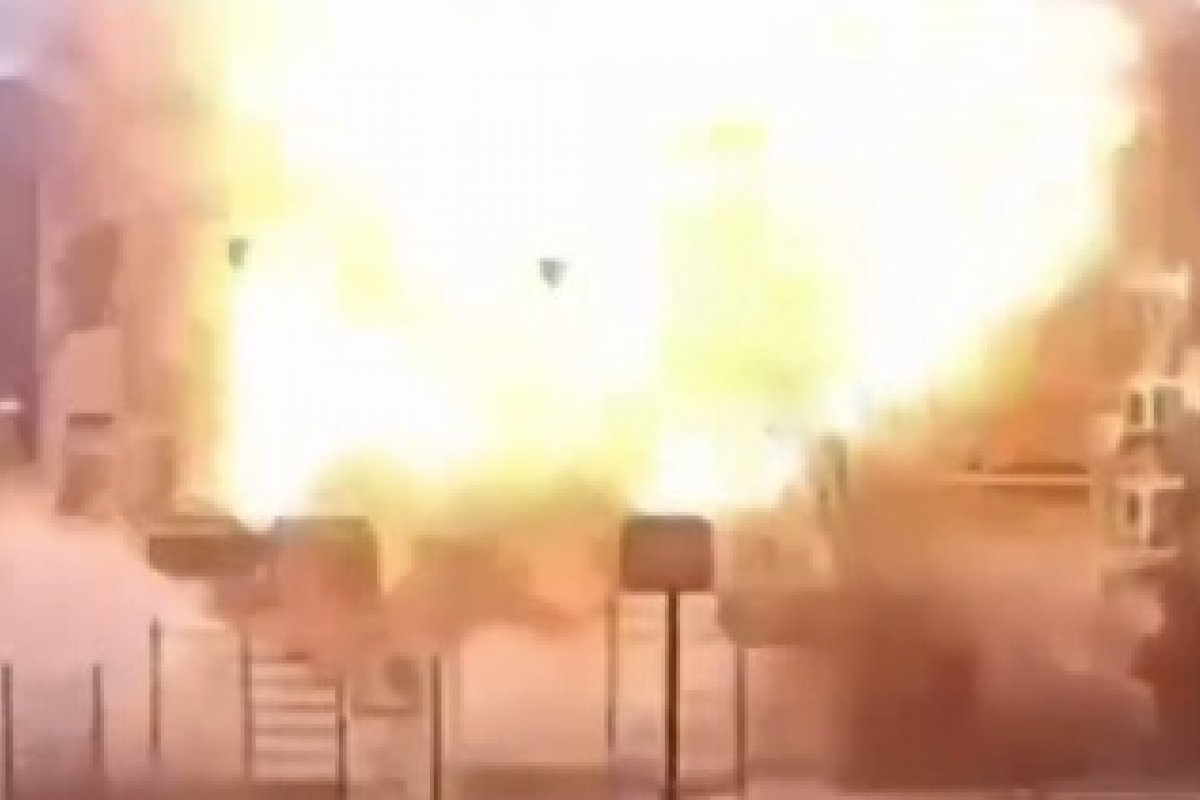 Míssil russo atinge prédio residencial e fere sete no centro da Ucrânia