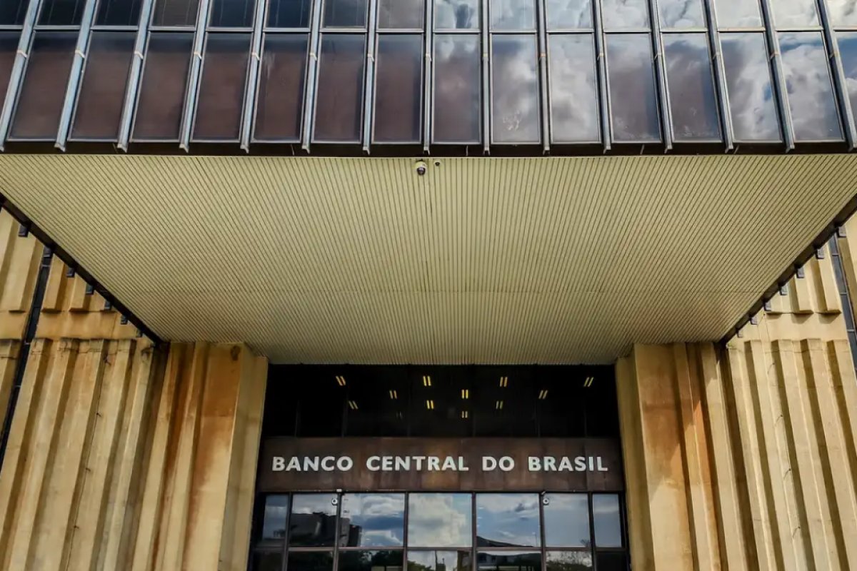 BC restringe Pix a instituições autorizadas a partir de janeiro de 2025