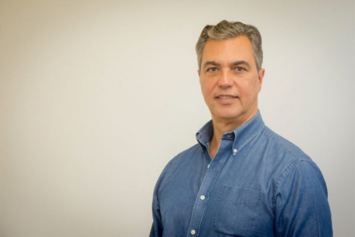 Fim da escala 6 X 1 é 'ideia estapafúrdia', diz presidente da associação de bares e restaurantes