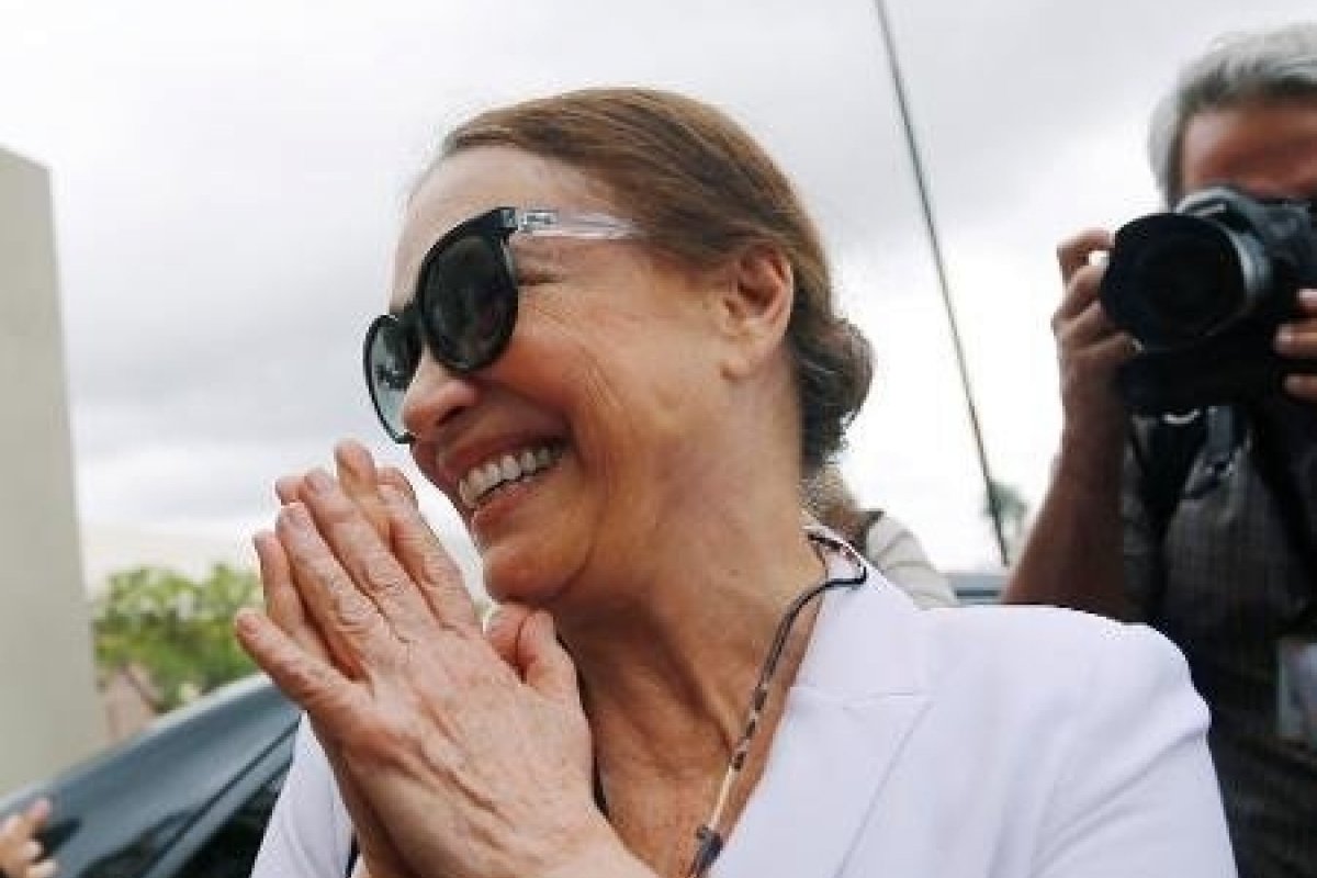 Após polêmica, Regina Duarte apaga foto com atores
