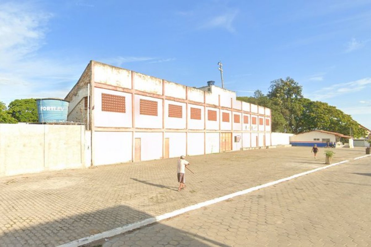 Caseiro de estádio no sul da Bahia é preso suspeito de estuprar adolescente de 12 anos
