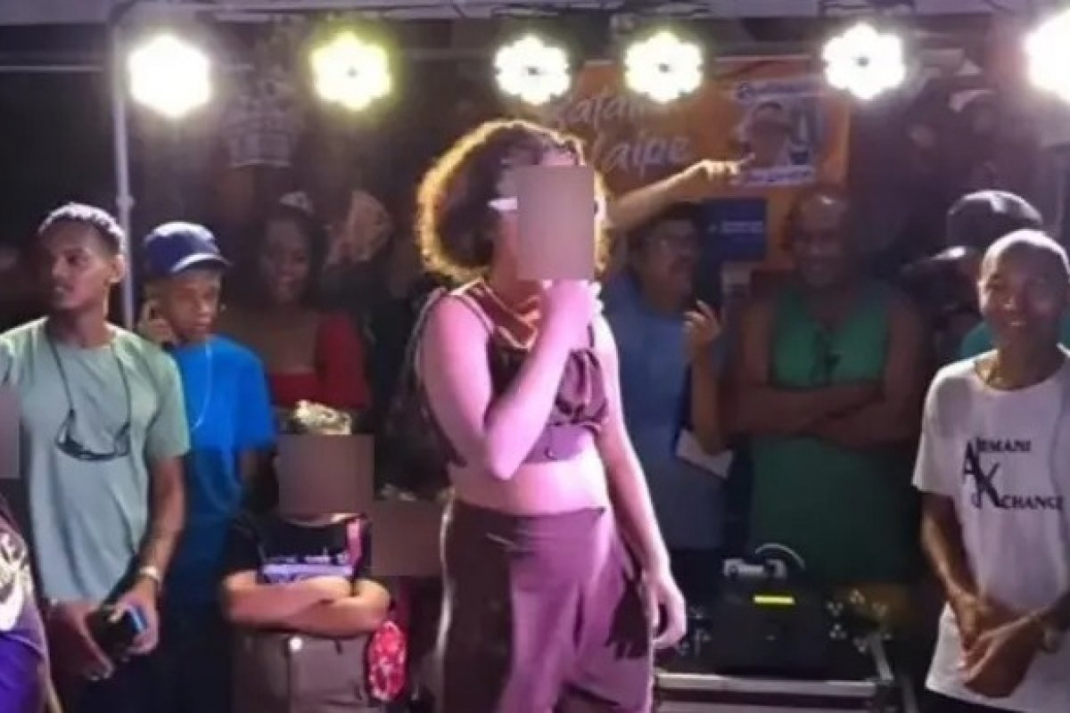 Menina é alvo de comentário racista em live durante batalha de dança: ‘me machuca porque odeio meu cabelo’