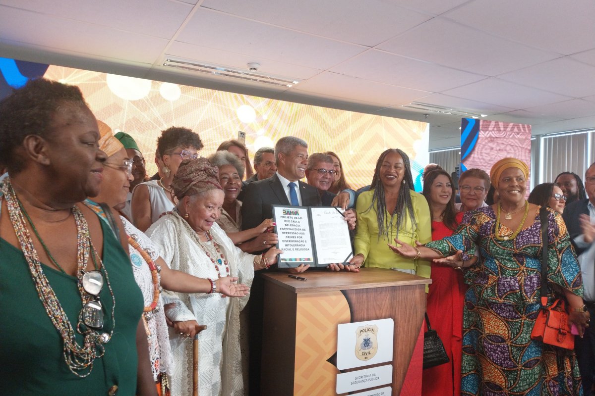 'Congresso Federal encontrará saída para que trabalhadores tenham oportunidade de lazer', diz Jerônimo Rodrigues sobre a PEC do fim da escala 6x1