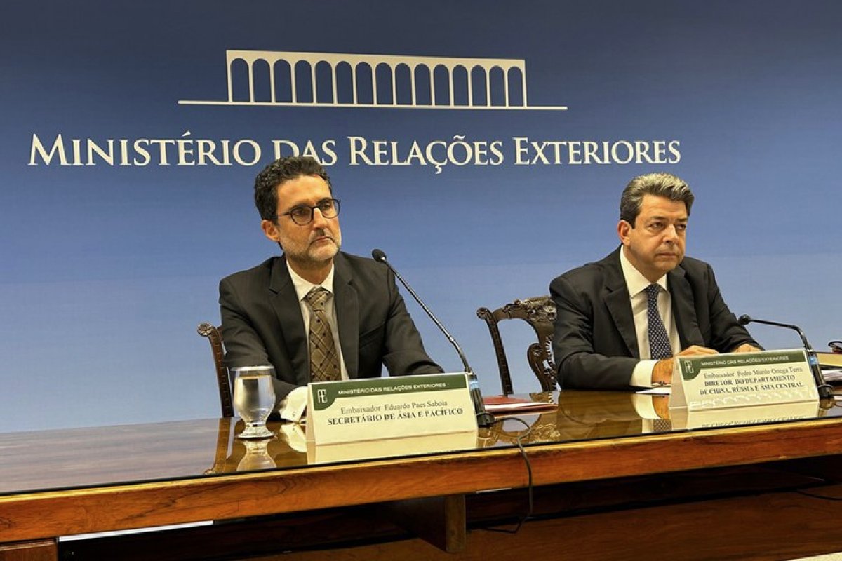 Visita de Xi Jinping reforça laços comerciais e políticos entre China e Brasil