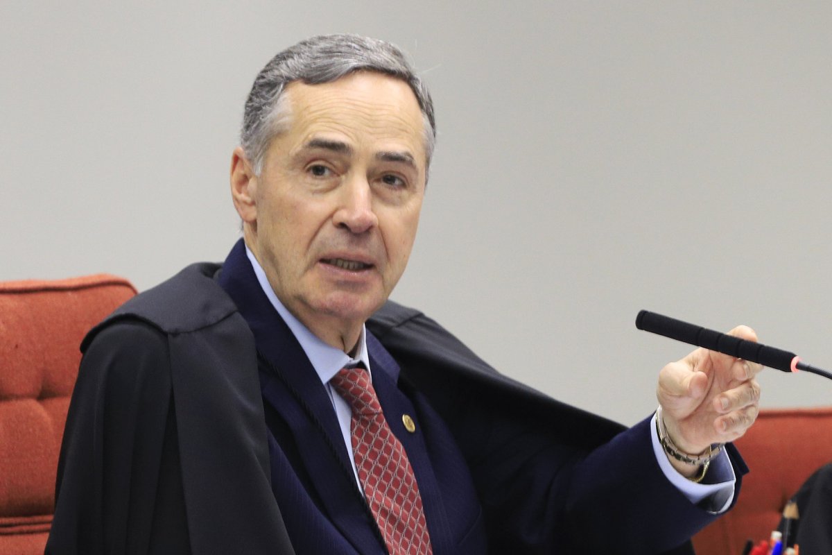 Barroso diz que STF resistirá a ímpeto autoritário de qualquer lugar do mundo