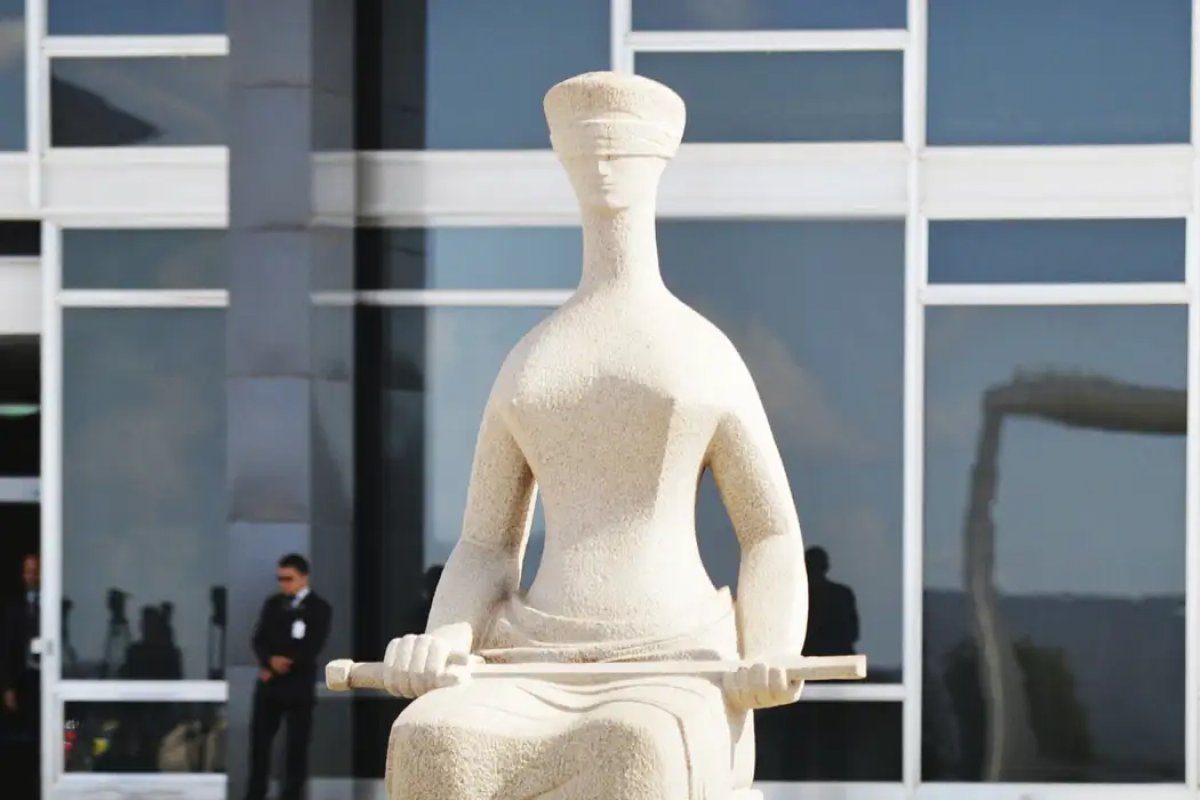 Após as explosões de quarta, visitas ao Congresso Nacional são suspensas até domingo