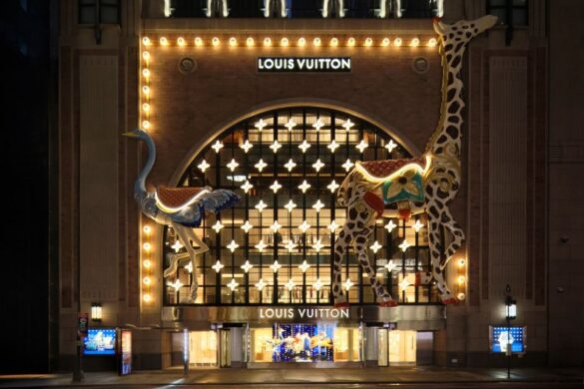 Repleta de obras de arte, Louis Vuitton inaugura nova loja em New York!