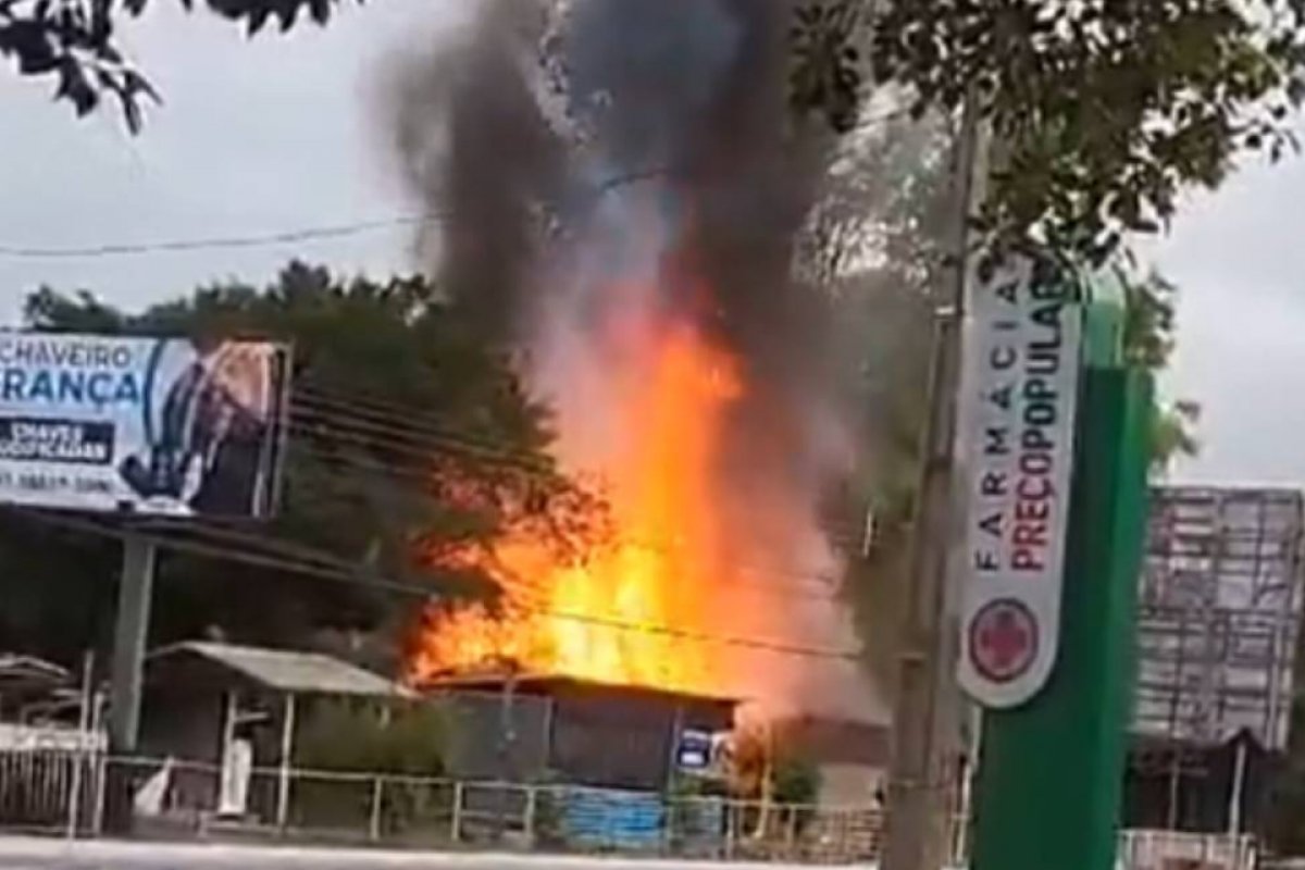 Casa em que autor de atentado em Brasília morou em SC é incendiada; ex é a principal suspeita
