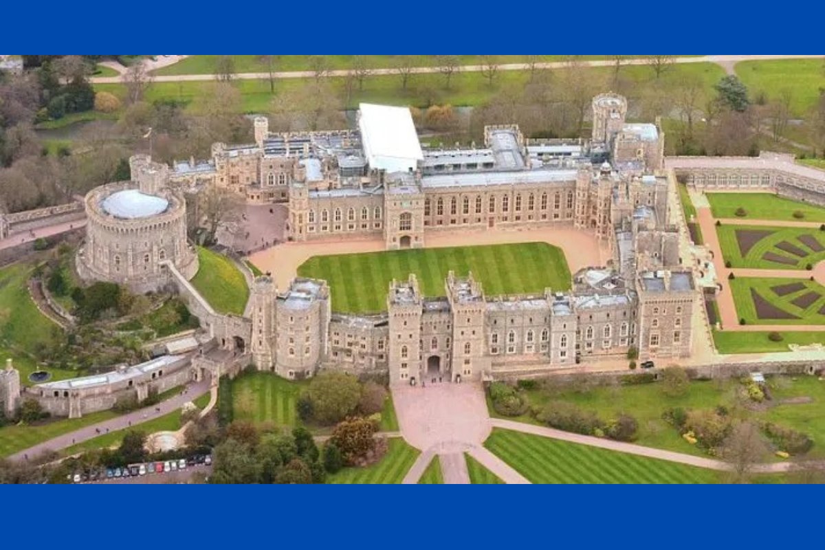 Ladrões mascarados invadiram Palácio de Windsor em outubro e roubaram dois veículos, diz jornal europeu