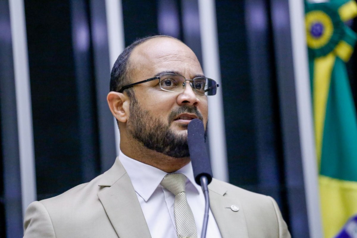 Alden expõe 100 mil assassinatos na 'era PT' na Bahia e critica atuação de Lewandowski