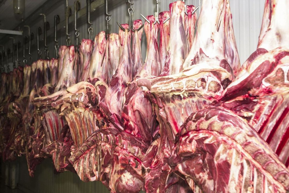 Preço da carne cai em janeiro com queda no consumo