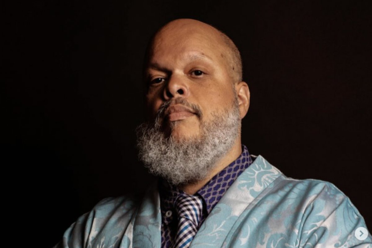 Ed Motta se desculpa após confusão em show e demissão de funcionário