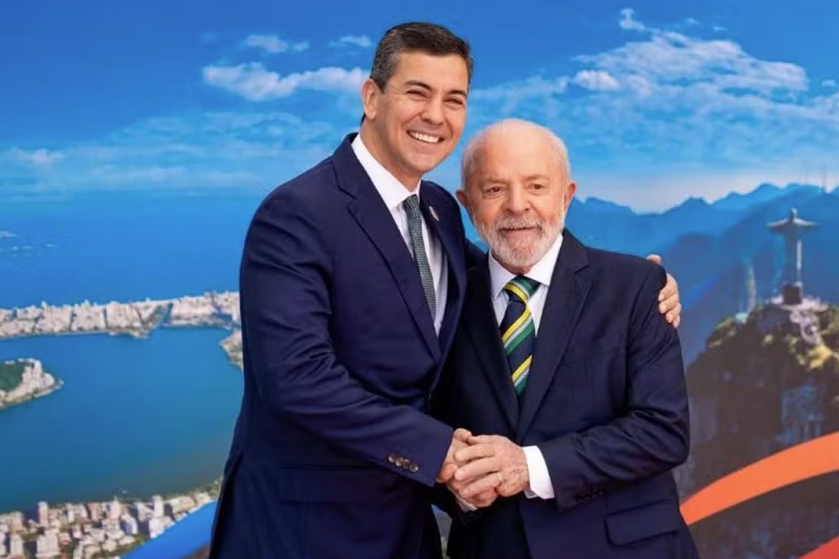 Presidente do Paraguai é hospitalizado após passar mal durante G20, no Rio de Janeiro