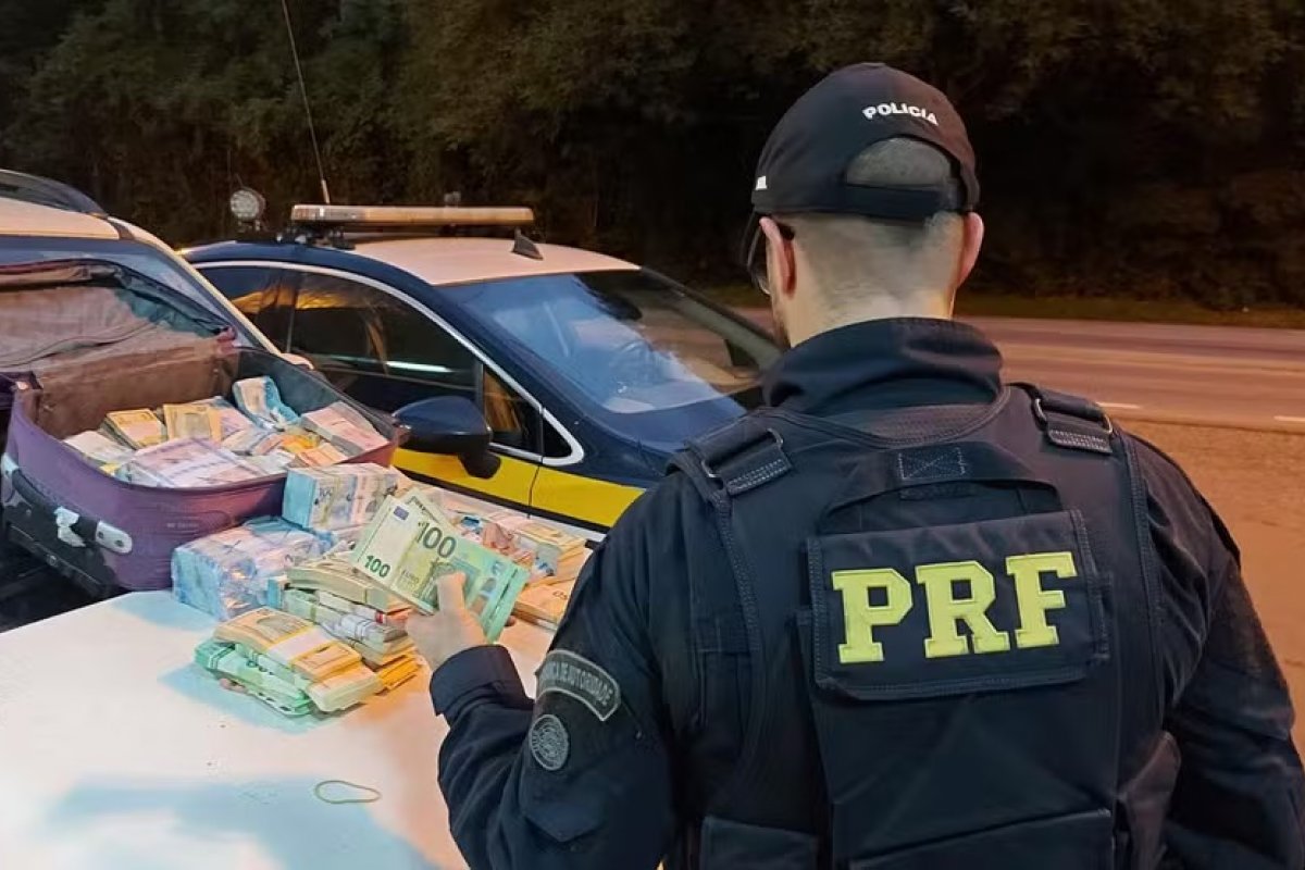 Polícia Rodoviária Federal prende no RS casal com R$ 1 milhão roubado do Banco do Brasil