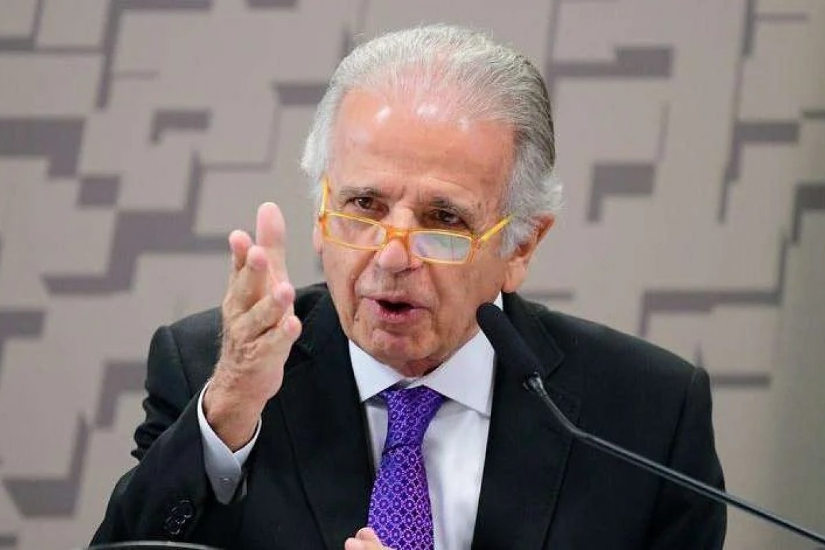 Ministro da Defesa diz que militares presos não representavam Forças Armadas; 'estavam com os CPFs'