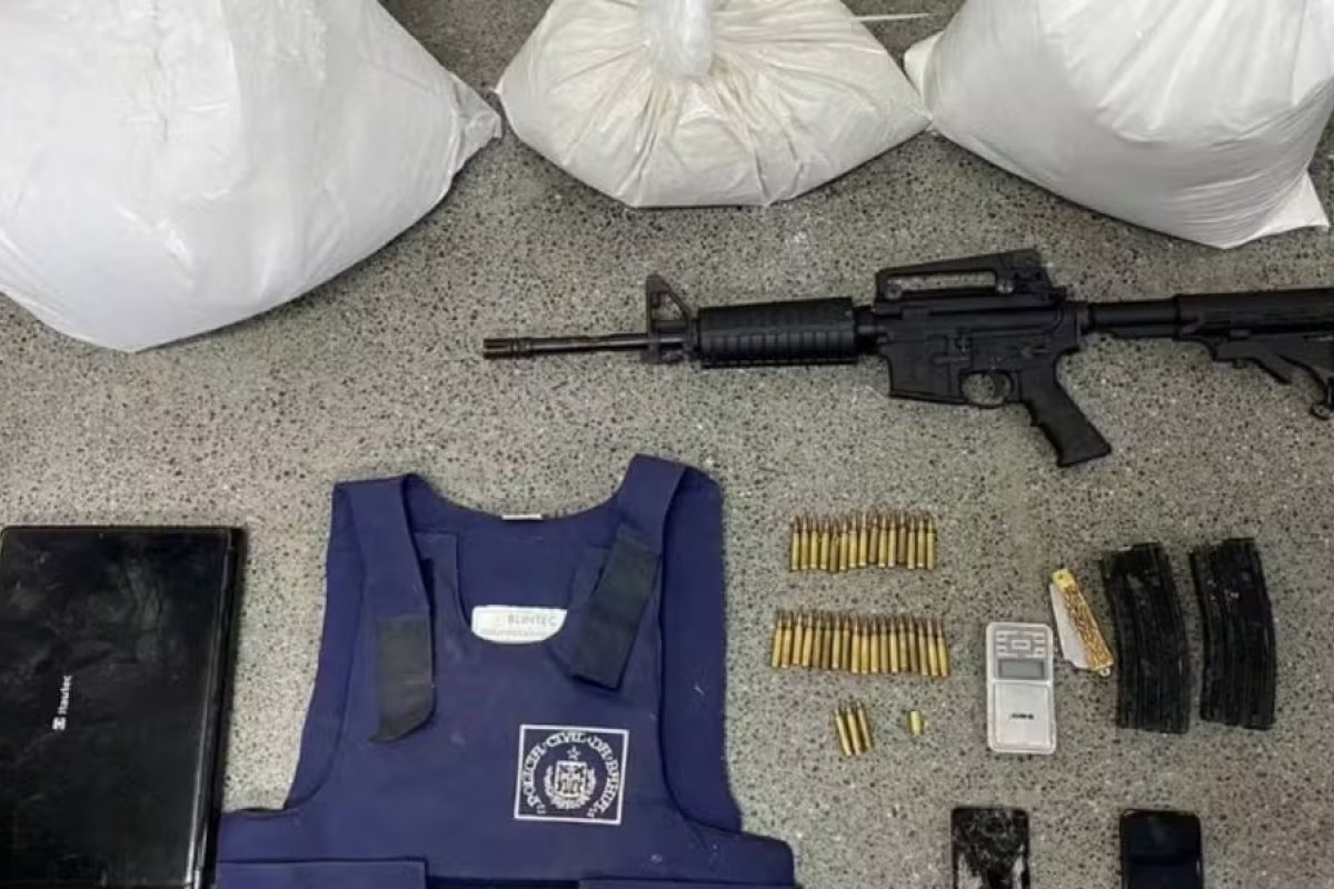 Foragido de Goiás é preso na Bahia após publicar fotos de fuzil nas redes sociais
