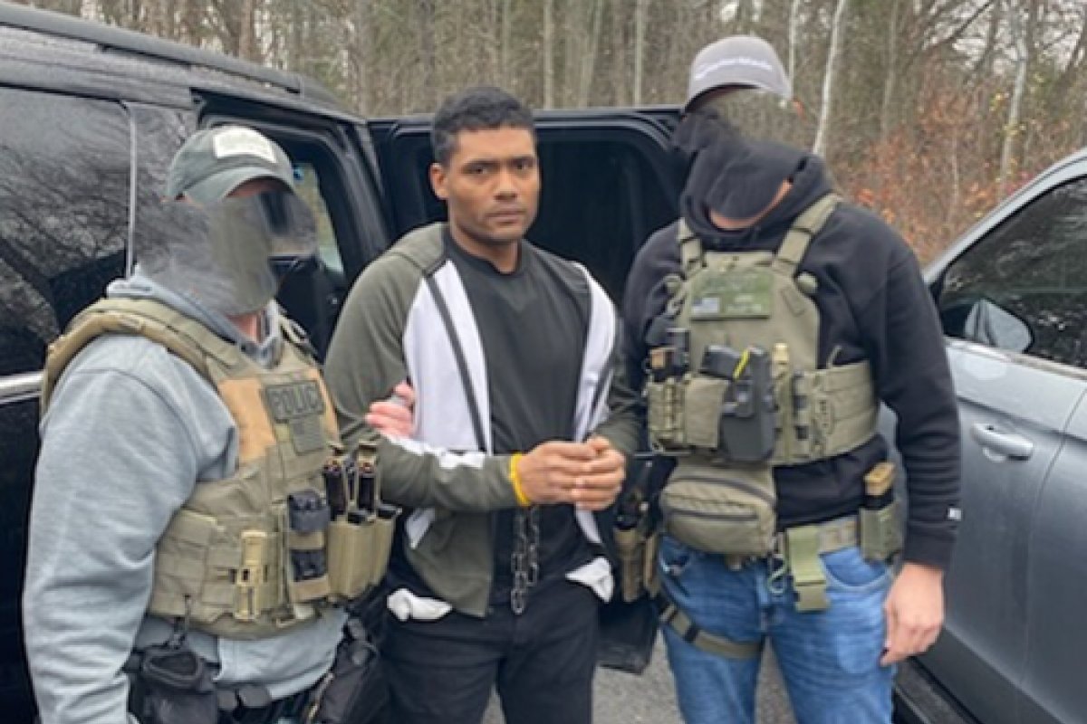 Serviço de imigração dos EUA prende brasileiro condenado por estupro