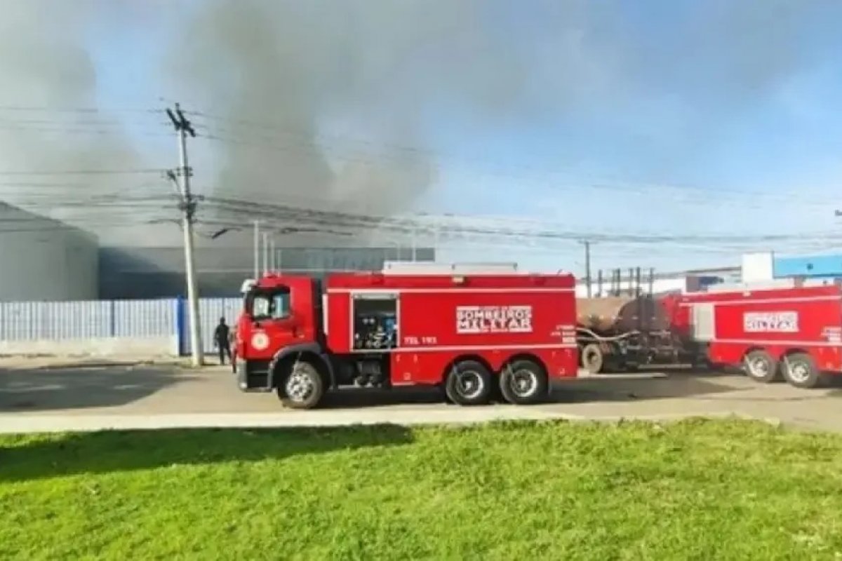 Empresário chinês é preso por ser mandante de incêndios em lojas e galpão em Feira de Santana