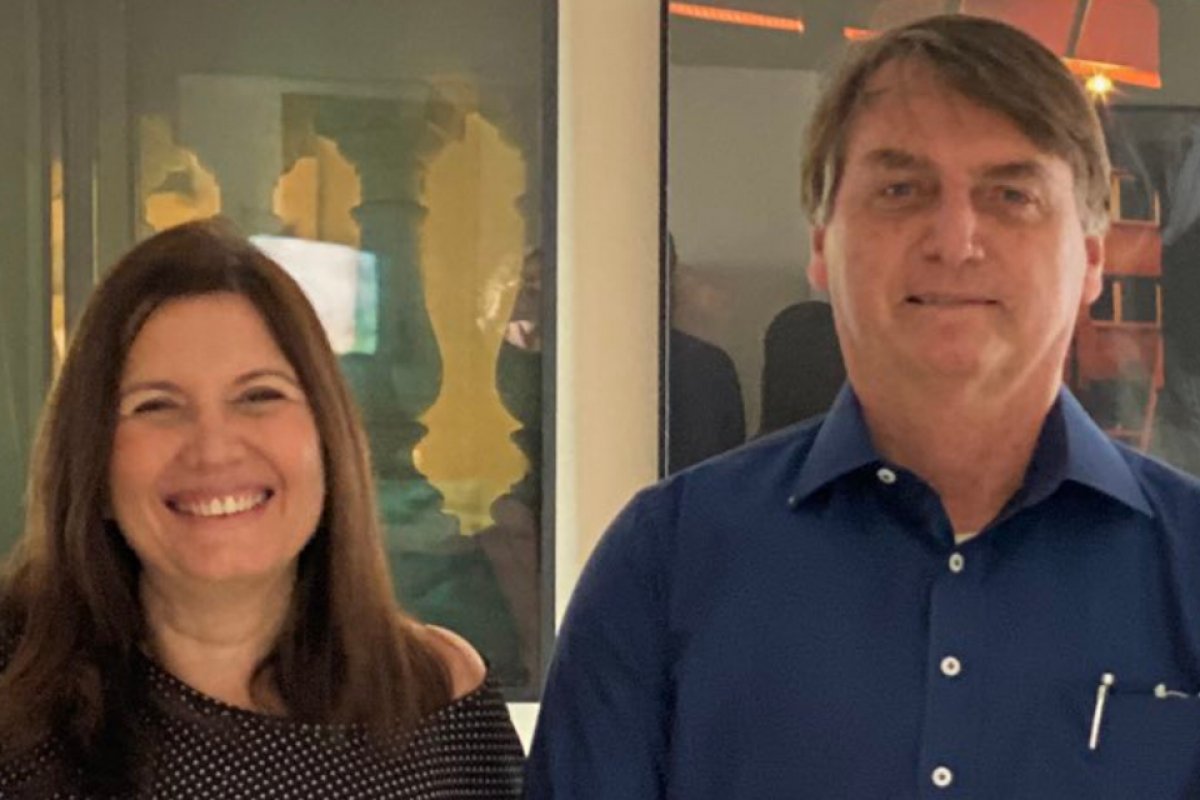 Bia Kicis diz que indiciamento de Bolsonaro é 'nível mais baixo de degradação'