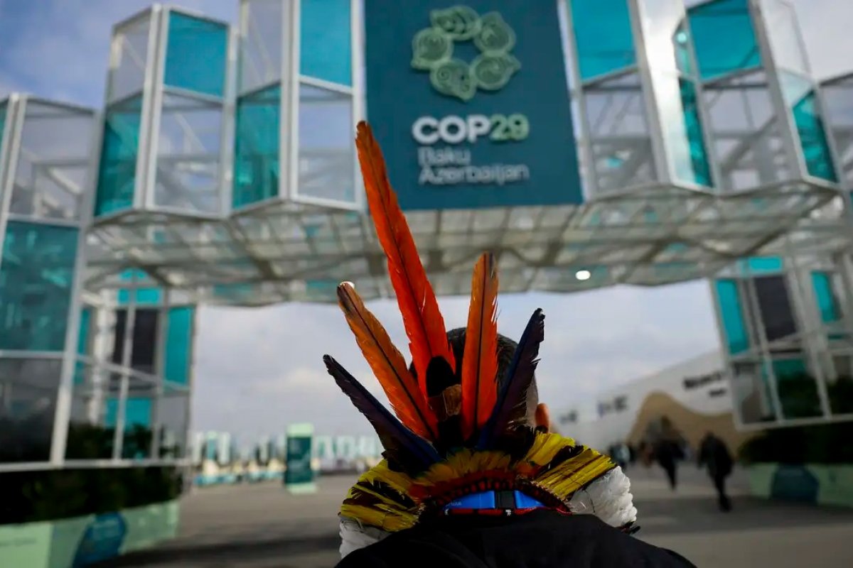 Estados insulares e países em desenvolvimento abandonam negociação da COP29 em impasse sobre financiamento climático