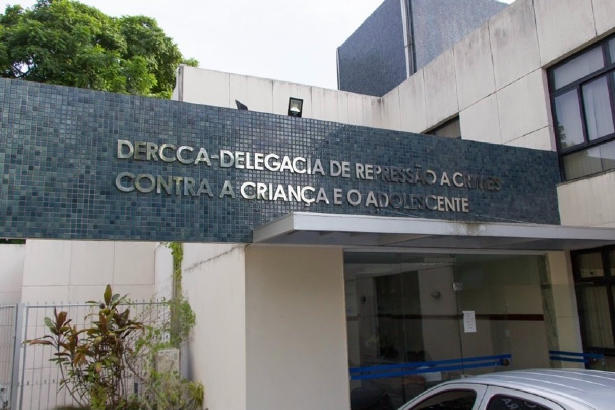Adolescente tem 30% do corpo queimado em Salvador; família diz que sogra cometeu crime