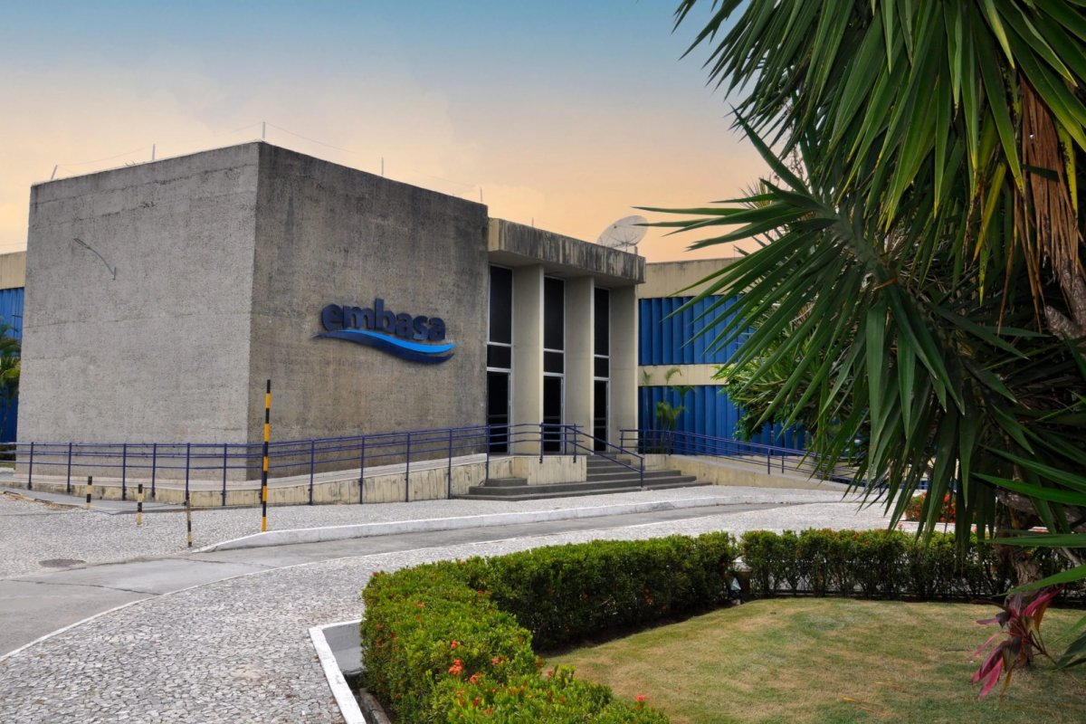 Fiscalização encontra 'gato' de água que desviou mais de 200 mil litros em menos de 24h na Bahia