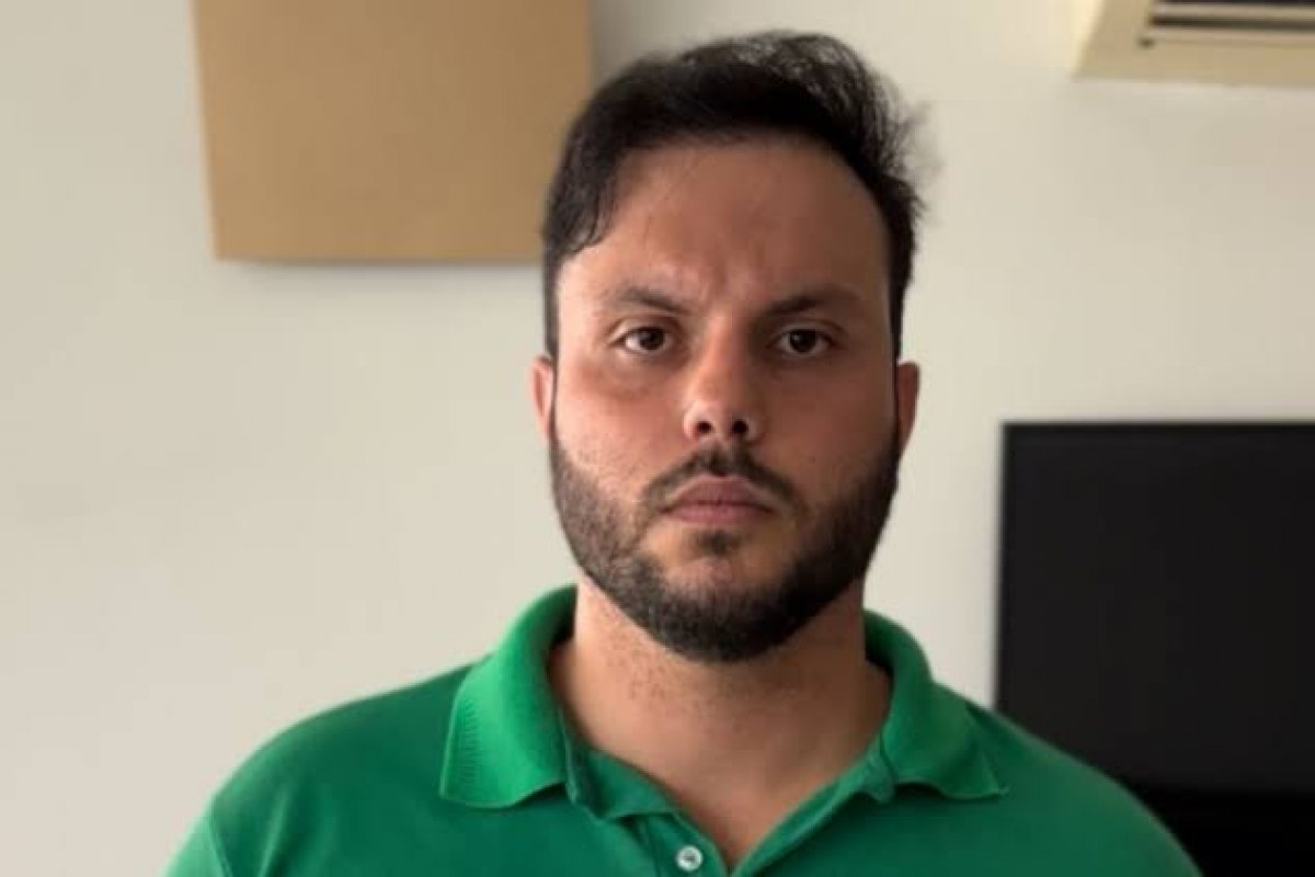 Alexandre Moreira rebate acusações de 'infidelidade' partidária no PL