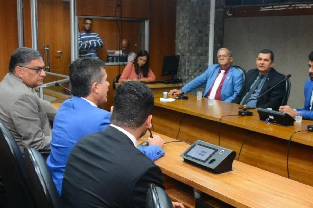 ALBA repudia declarações 'preconceituosas' do CEO do Carrefour sobre carne brasileira