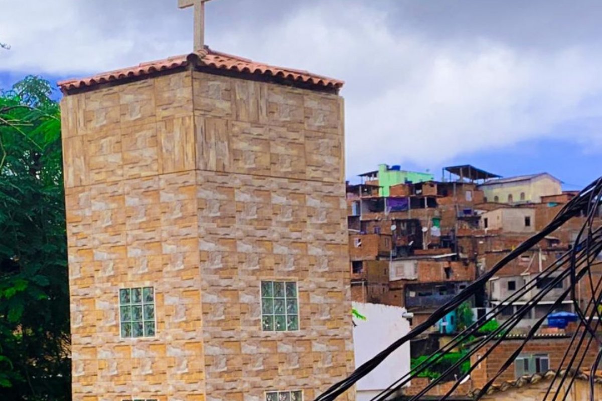 Paróquia São Francisco de Assis recebe doações para as vítimas das chuvas em Salvador