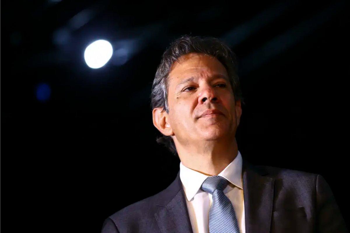 Haddad anunciará isenção no IR para pessoas com renda mensal de até R$5 mil