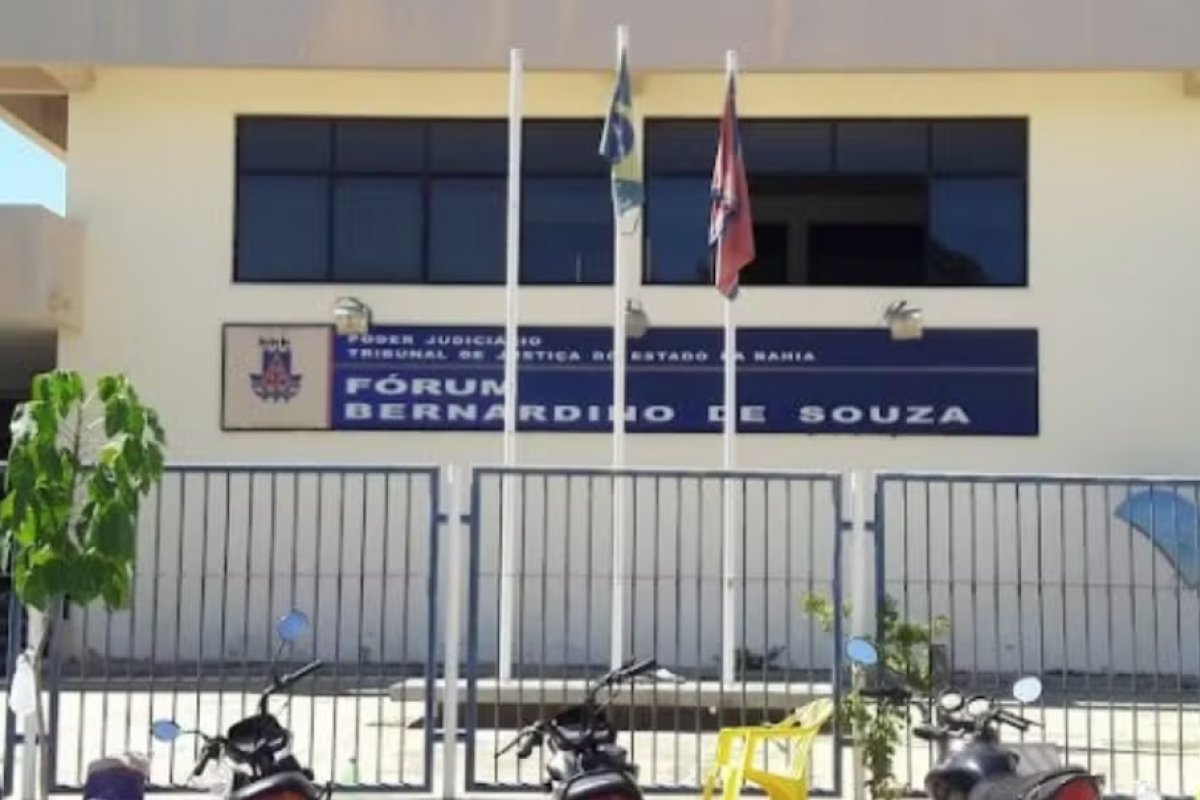 Homem é condenado a 36 anos de prisão por matar enteado de dois anos na Bahia