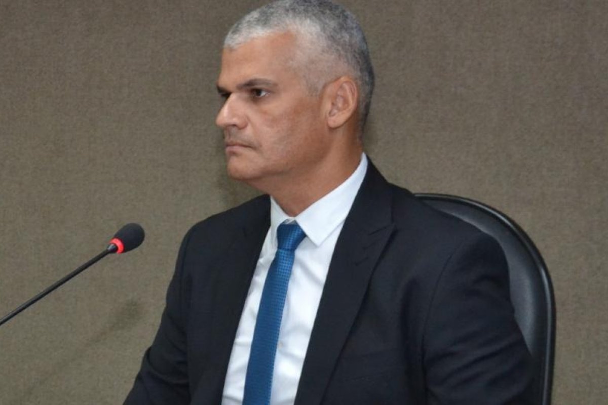 Com dezembro na porta, Pablo Roberto ainda não decidiu se deixa ou fica ALBA