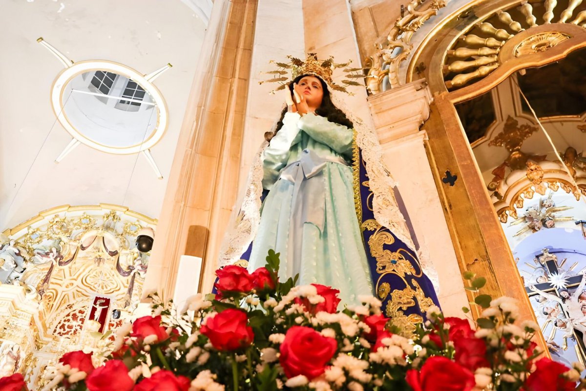 Nossa Senhora da Conceição, padroeira do estado, recebe homenagens de devotos na capital baiana