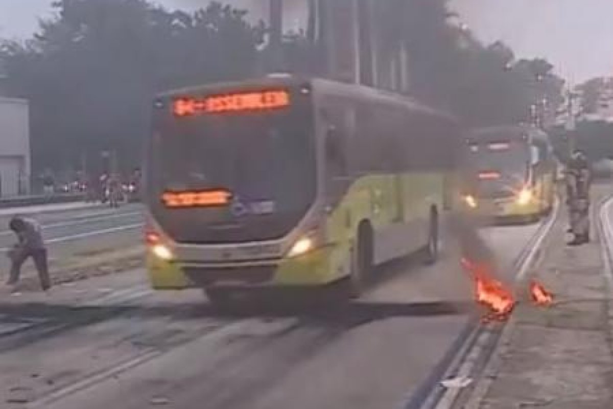 Morre mulher que inalou fumaça em ato contra Reforma da Previdência em Minas Gerais