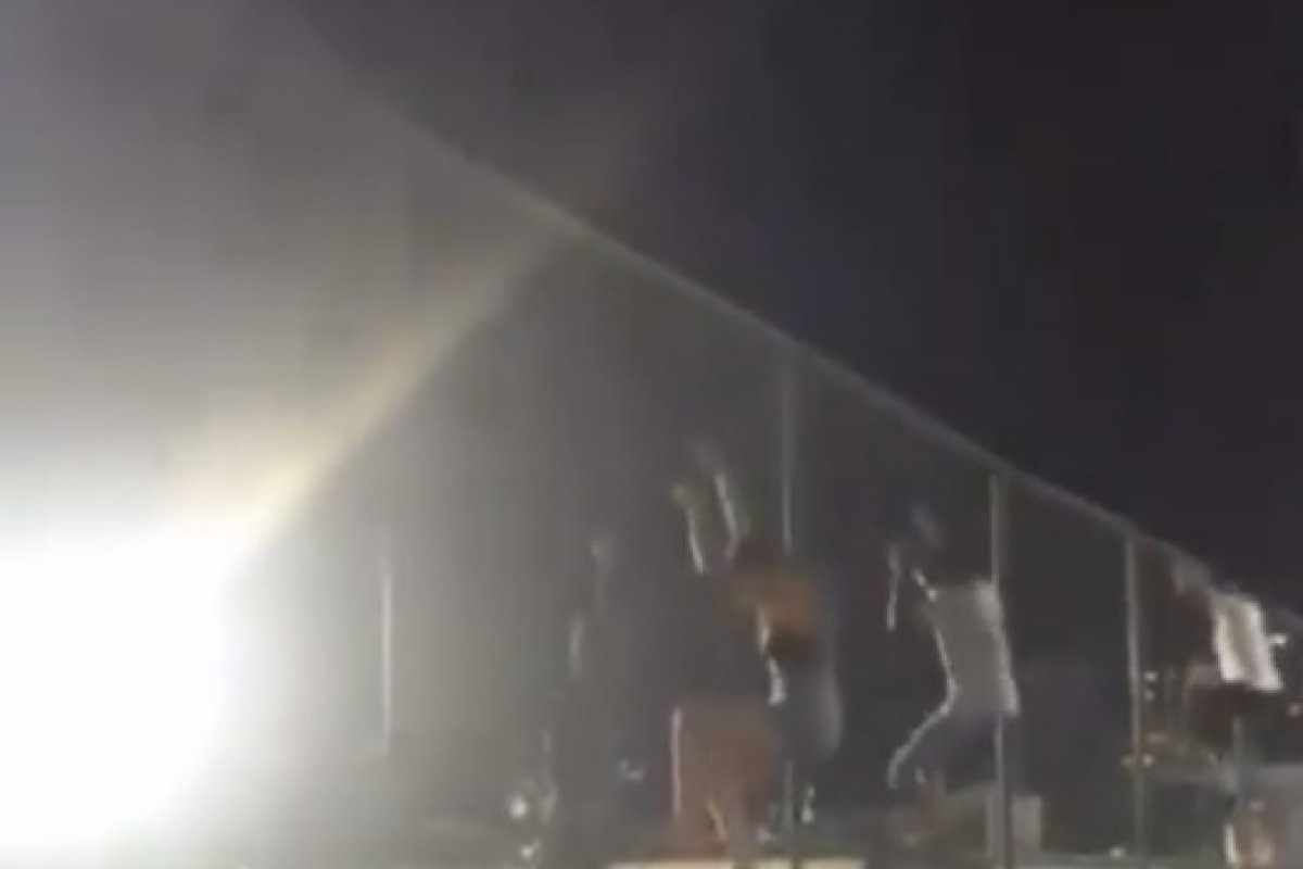Vídeo: ‘Batalha de Naipe Baiano' termina em tiroteio no bairro do Lobato, em Salvador