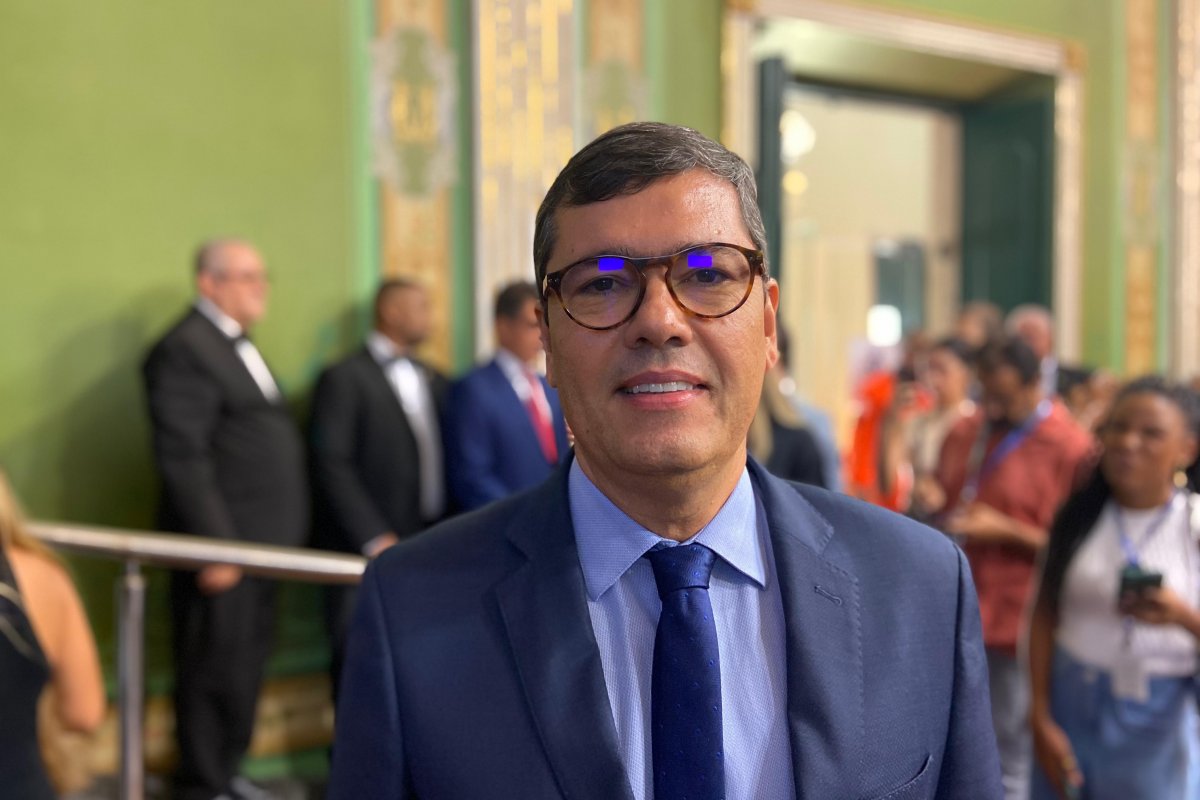 Vídeo: "Fase de transição", diz Tinoco sobre possíveis mudanças no secretariado