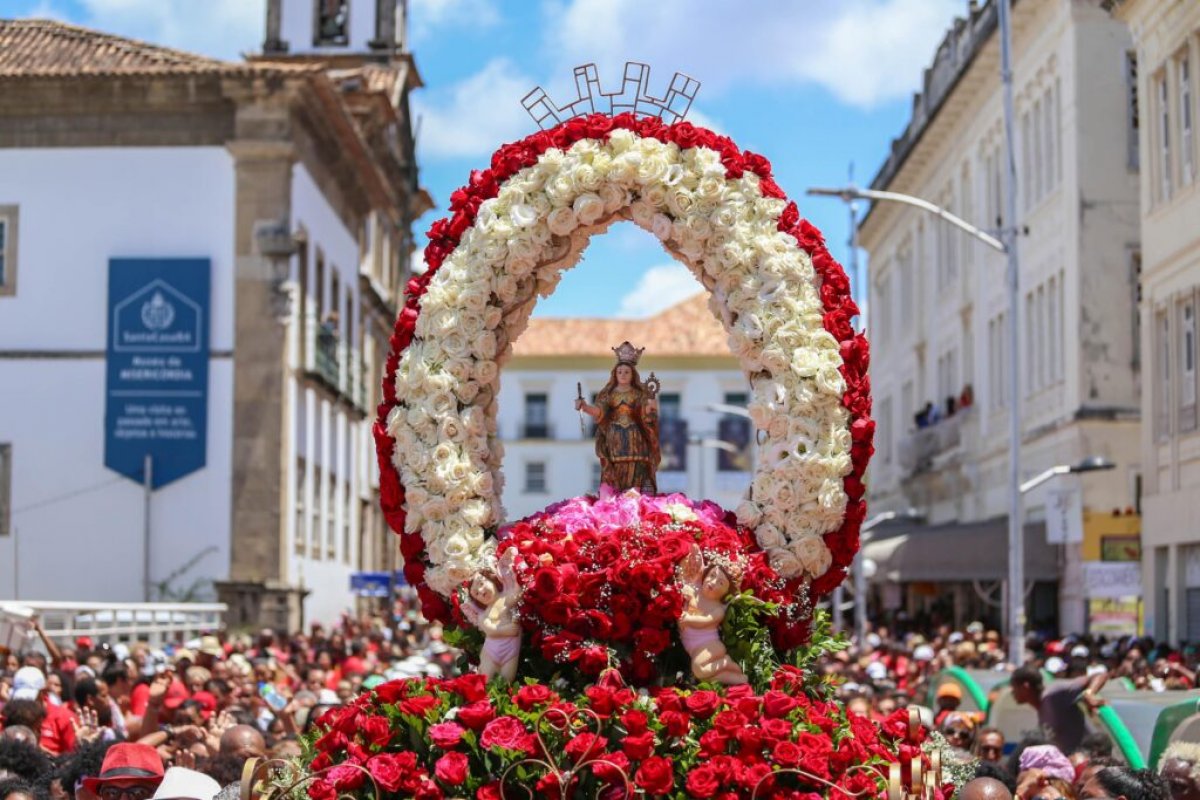 Confira as mudanças no trânsito para a Festa de Santa Bárbara no Centro Histórico