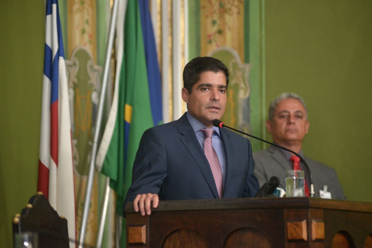 ACM Neto promete maior volume de inaugurações ainda em 2020