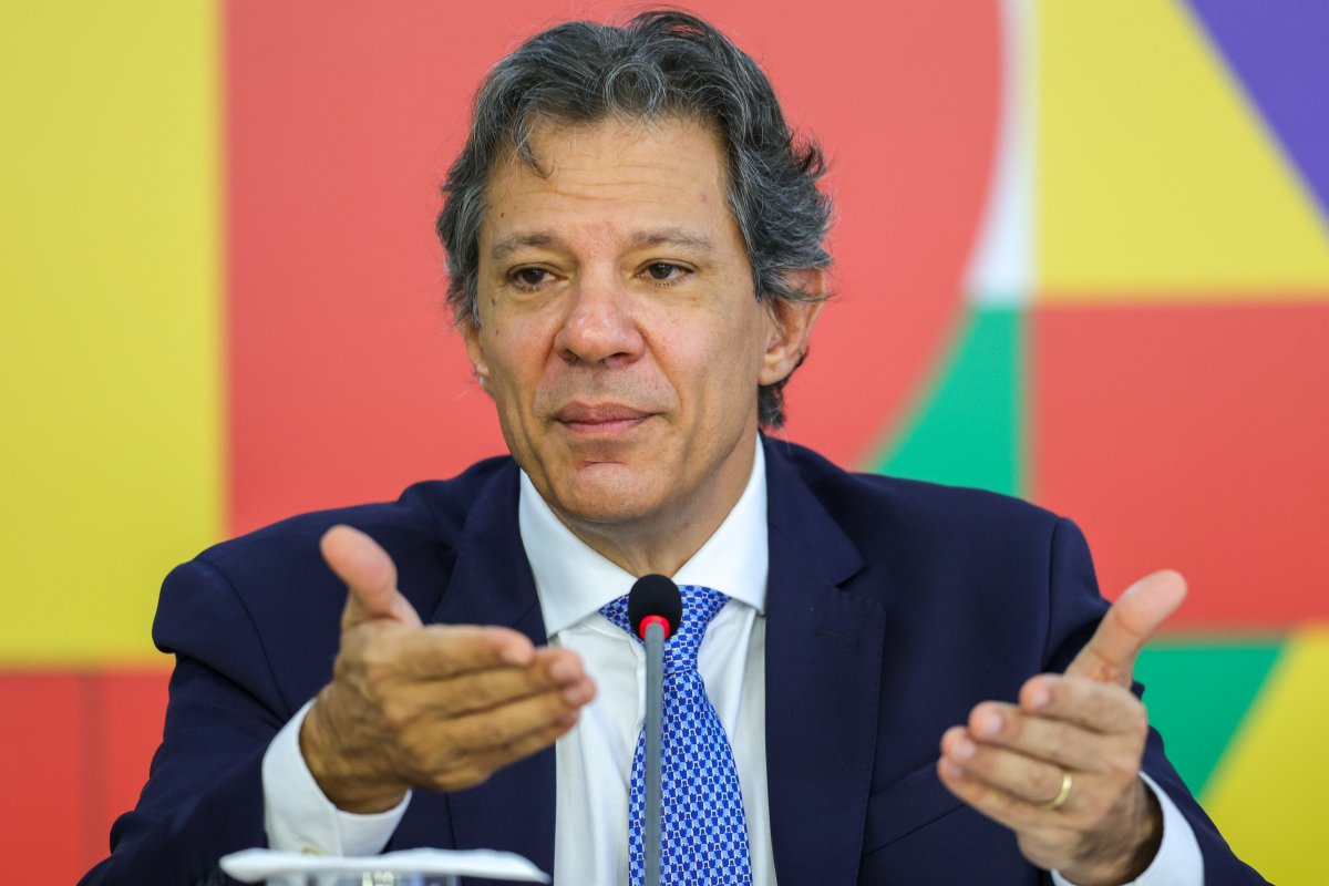 Só juros não resolvem, é preciso trabalhar monetário e fiscal, diz Haddad