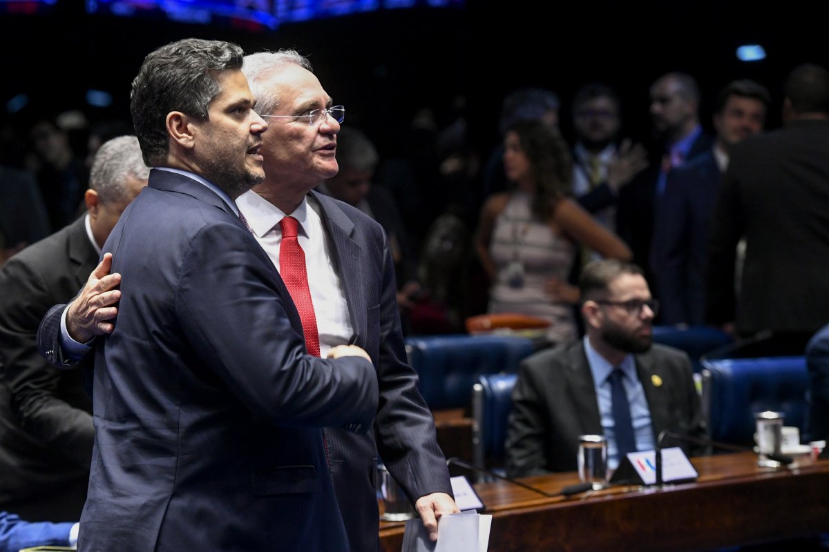 MDB anuncia apoio à presidência do Senado para Davi Alcolumbre