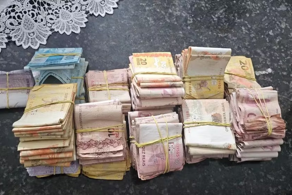 Prefeitos de dois municípios baianos são investigados em operações contra desvio de recursos